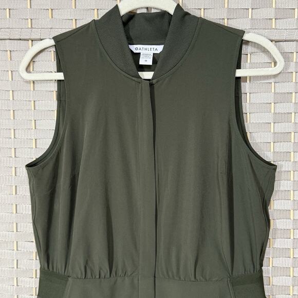 Athleta Brooklyn Utility Romper Size 10 Dark Olive Green Zip Front Pockets EUC - Picture 3 of 11